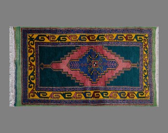 Vintage Turkish Prayer Rug, 2.7 x 4.8 ft, 82 x 145 cm, Handwoven Wool Mihrab Rug