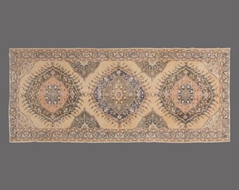 Vintage Turkish Sille Rug: 5x13 ft, Hand-Knotted Wool Medallion