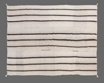 Large Minimalist Vintage Turkish Kilim Rug 190x255 cm (6.2x8.4 ft) | One-of-a-Kind | 60+ Years Old