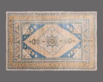 Vintage Turkish Rug: Sky Blue Medallion, Handwoven Wool 6x8 ft