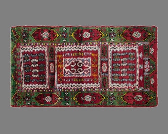 Vintage Turkish Prayer Rug, 2.7 x 5 ft, 82 x 153 cm, Handwoven Wool Mihrab Rug