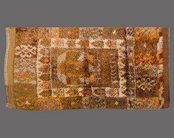 Shaggy Vintage Turkish Tulu Rug: Bohemian Wool Beni Ourain Style (4'7"x8'2")