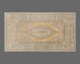 Vintage Turkish Rug 5x9: Handwoven Wool Anatolian Carpet