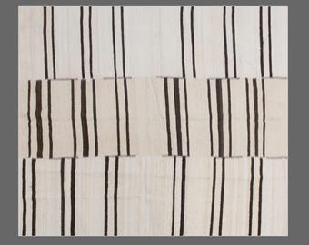 Minimalist Vintage Turkish Kilim Rug 200x230 cm (6.6x7.5 ft) | Handwoven 60+ Years Old