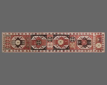 Handwoven Kurdish Herki Runner 70x390 cm / 2.3×12.8 ft, 60+ yrs Old