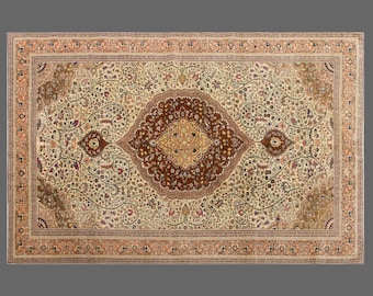 Hand-Spun Wool Turkish Rug, 60+ Yrs Old – Large Vintage Bohemian & Traditional Caucasian Motifs – 195x295 cm / 6'5"x9'8" – Unique Home Decor