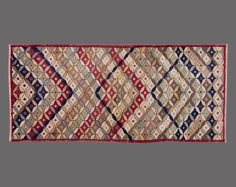 Vintage Turkish Rug: Geometric Diamond Design, Handwoven Wool 3.8 x 7.9 ft
