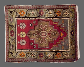 Turkish Rug, Vintage Rug, 3'4 x 4'3 feet, Oushak Rug, Antique Rug, Oriental Rug, Handmade Rug, Decorative Rug, Muted Rug, Old Rug,Area Rug