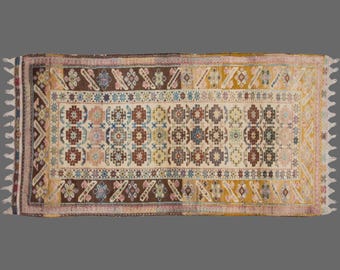 Vintage Turkish Konya Rug: 3x6 ft Hand-Knotted Wool, Tribal Medallion