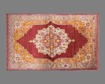 Vintage Karapinar Konya Rug, 4.3 x 6.7 ft Handmade Wool Rug, Turkish Anatolian Medallion Area Rug