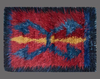 Shaggy Vintage Turkish Tulu Rug: Bohemian Wool Beni Ourain Style (4x6 ft)