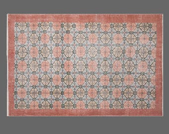 Medium 60+ Year Old Turkish Oushak Rug | 124x207 cm (4.1x6.8 ft)