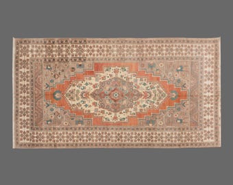 Vintage Turkish Rug 5x10: Handwoven Wool Anatolian Carpet