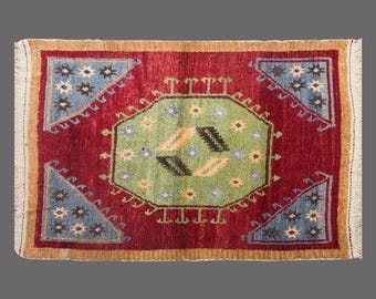 4"x5'7" ft Moroccan Wool Beni Ourain Rug,Vintage Bohemian Flokati Rug