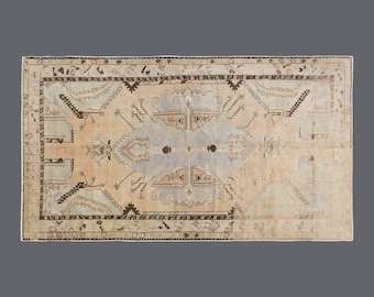 Vintage Turkish Wool Rug 6x10 ft – Handwoven Bohemian Area Carpet – 60+ Years Old – Nomadic Tribal Design – Pastel Oushak Style