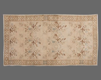 Vintage Turkish Oushak Rug: Beige Floral, Hand-Knotted Wool 4x8 ft