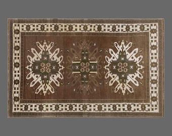 Vintage Handwoven Wool Rug, Brown Geometric Tribal Medallion Area Rug (183 x 296 cm)