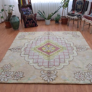 Vintage Oushak Wool Rug: 6x6 Square Turkish Rug