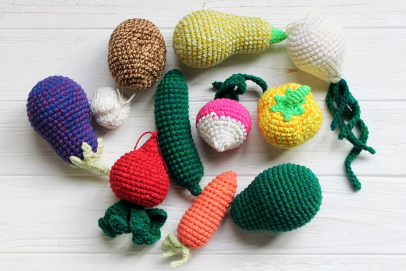 Amigurumi Crochet Radish Pattern Pdf With Tutorial. Easy for Etsy
