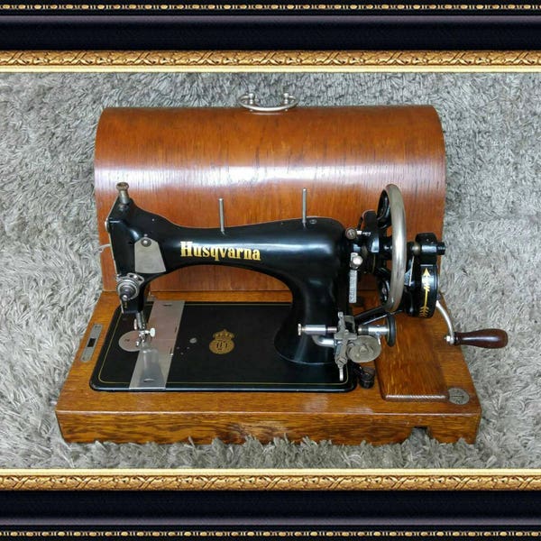 Husqvarna | Antique Sewing Machine | Hand Crank | Made in Sweden 1950s | -- Buy it Now or Mail an Offer -- | FREE Shipping*