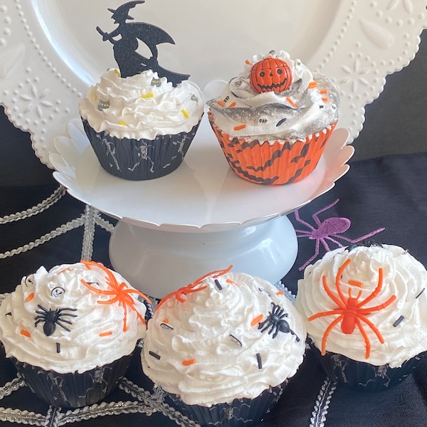 Halloween Fake Bake Cupcake | Cupcake for Halloween | Halloween Tiered Tray Decor