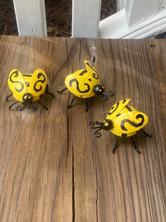 1/2 Golf Ball Bumblebee Sculpture Etsy