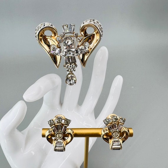 Mazer Angel Set Brooch & Earrings Set 1940s - image 3