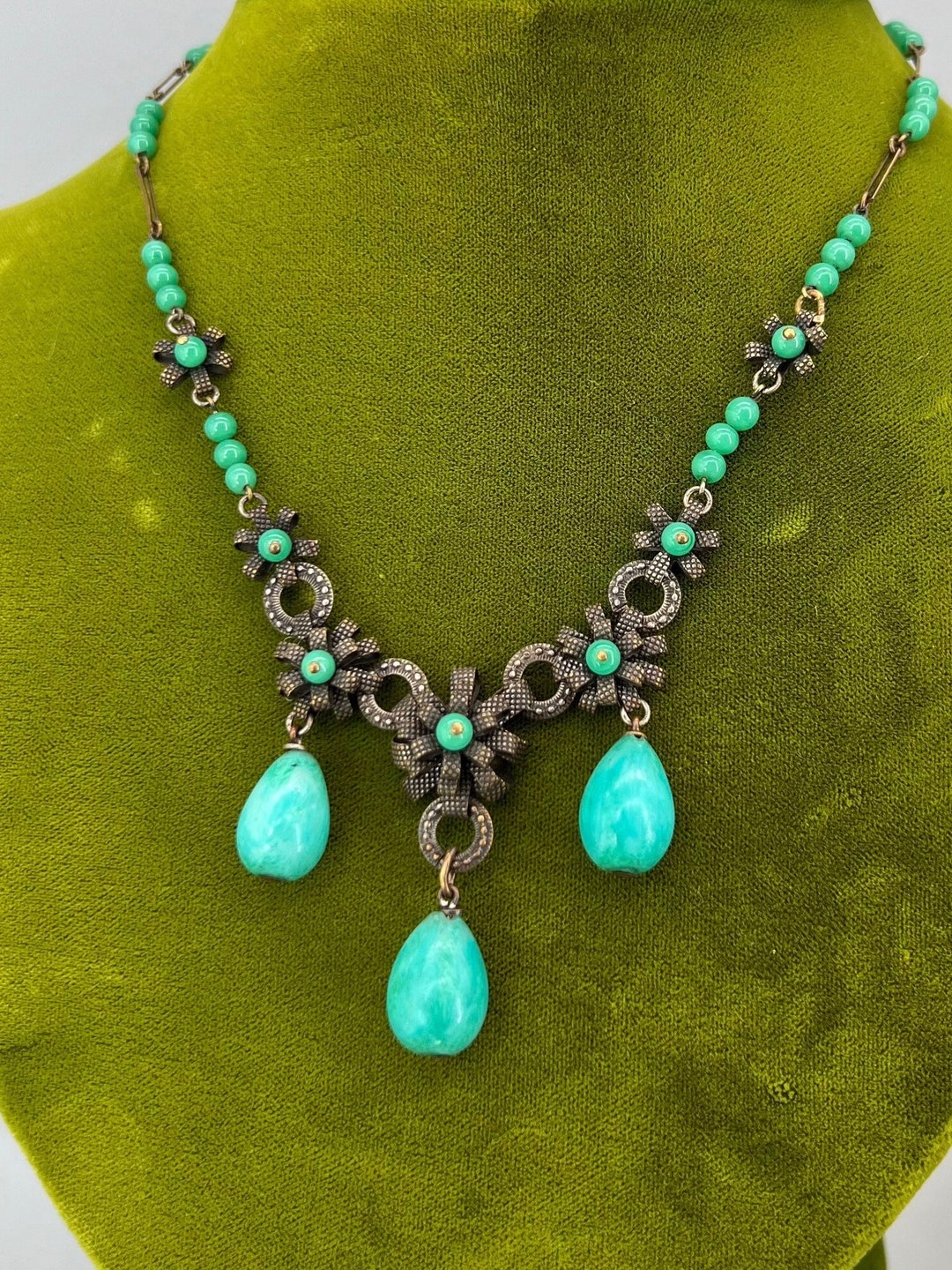 Louis Rousselet Louis Rousselet Flower Necklace - Etsy