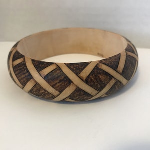 Wooden hand-burned bracelet