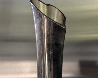 Vintage Lenox 'Wedding Promises' Heart Bud Vase, silver-plated 8.5 inches Vintage Tableware Antique Silver Romantic Decor Collector Desktop