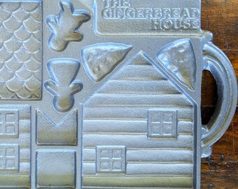Vintage 1988 Wilton Cast Iron Gingerbread House Mold Pan Two Sided NM Condition
