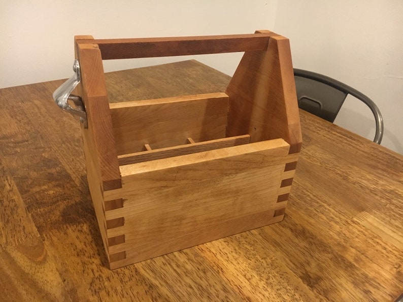 Wooden Box-Joint 6 Pack Beer Caddy Holder