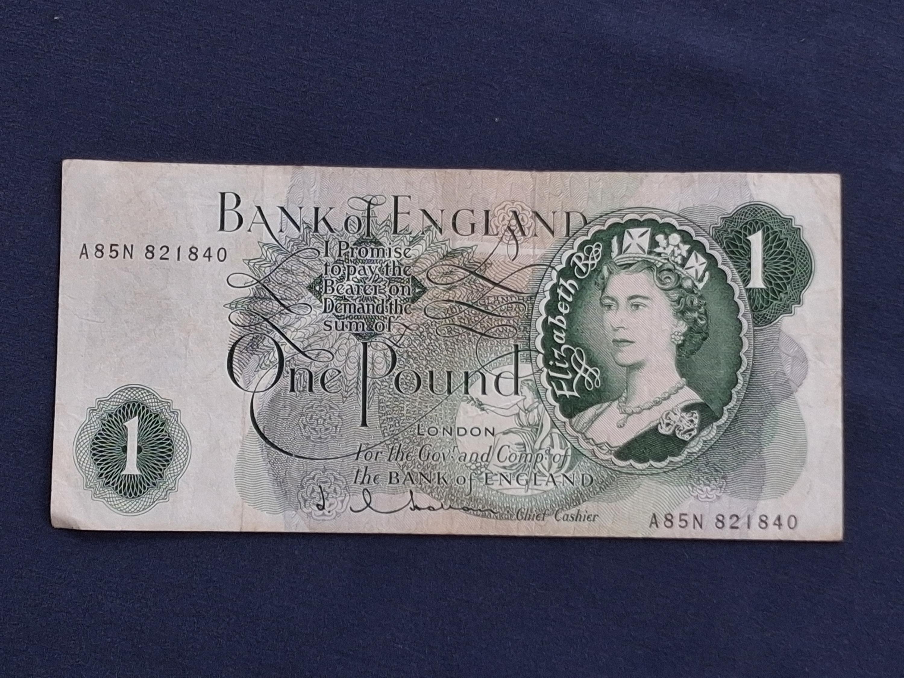 1 pound elizabeth ii - Etsy 日本