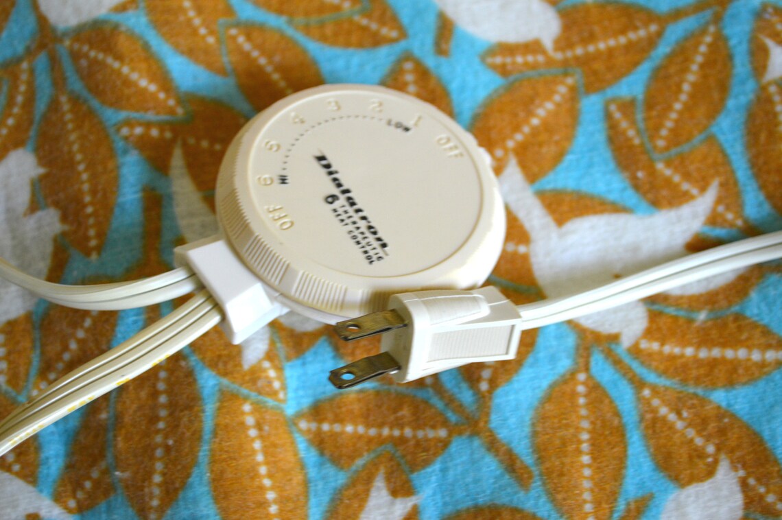 Vintage Heating Pad Casco Automatic Electric Heating Pad by Etsy