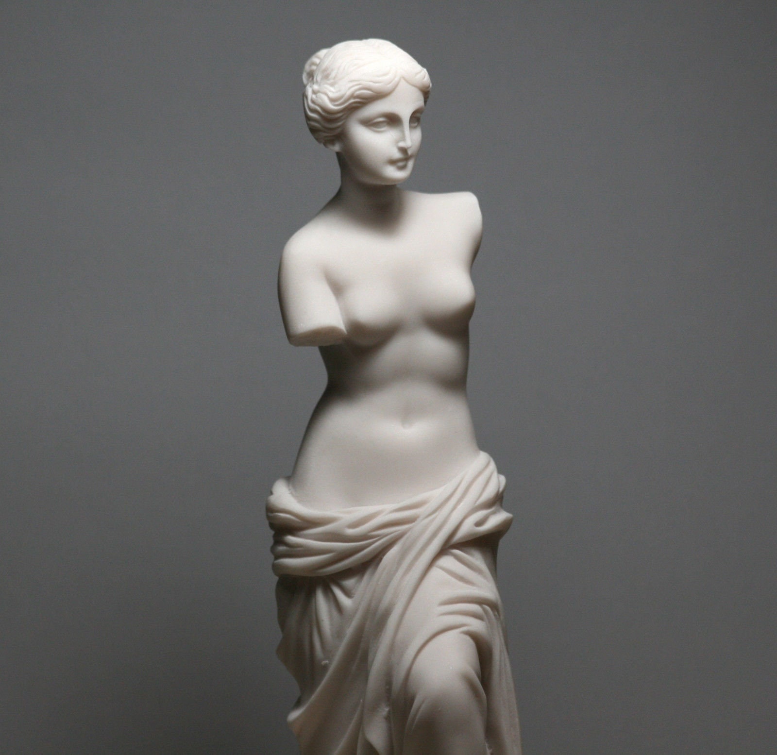 VOSAREA Resina Stampo de Milo Statua Scultura Dea Afrodite Statua Figurine Decorazione da Tavolo Ornamento da Tavolo Bianco 
