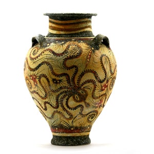 Octopus Minoan Vase three handles  hydria  Ancient Greek Crete Ceramic pottery Painting  Knossos