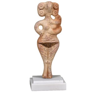 goddess Astarte Ishtar aphrodite female small  terracotta clay figurine ancient sculpture museum copy