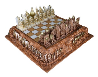 Spartan Chess Set: Battle of Thermopylae Leonidas Greek Soldiers Board & Pieces