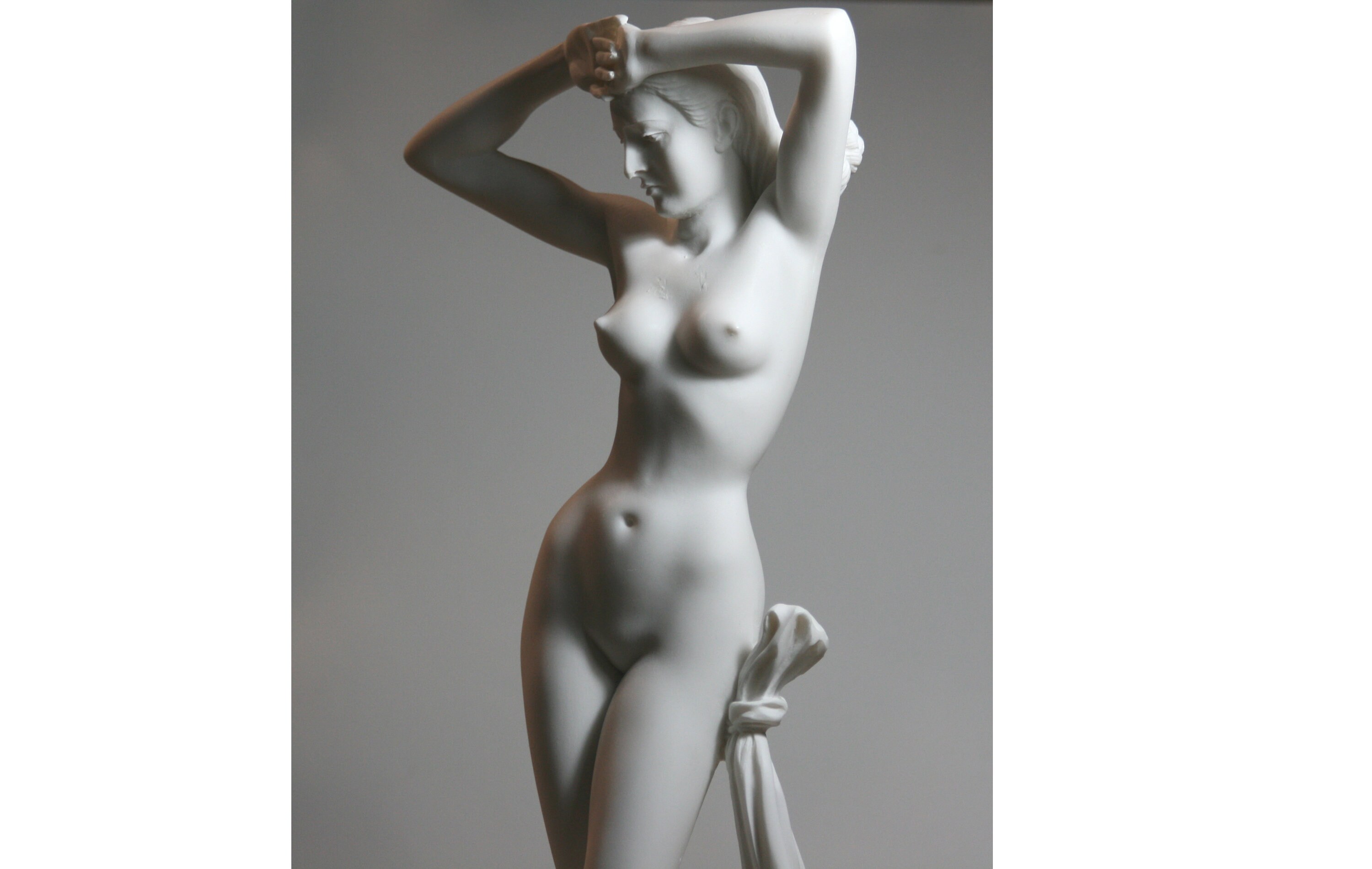 голая женская скульптура фото 84