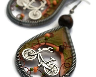 Bicycle lovers gift/ Bicycle earrings/ Bicycle jewelry/ Bike earrings/ Cyclist gift/ rider gifts/ vintage bike earrings/ travel lovers gift