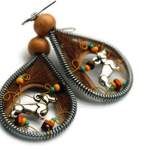 Dachshund Jewelry/ Dachshund earrings/ sausage dog jewellery/ dog lover gift/ dach lover jewelry/ doxie lover gift/ brown dachshund gift