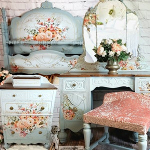 vintage bedroom furniture