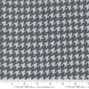 Farmhouse Flannels III Yardage, Graphite Gray Houndstooth Flannel Blender by Primitive Gatherings for Moda, 49270 15F, Sold by the Yard