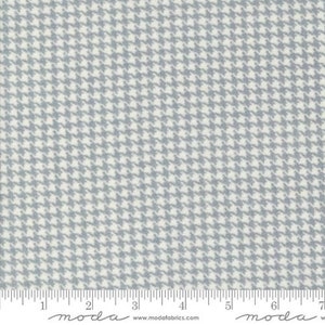 Farmhouse Flannels III Pewter Gray Small Check Blender Yardage by Primitive Gatherings for Moda Fabrics, 49276 14F Sold by the Yard, Cotton