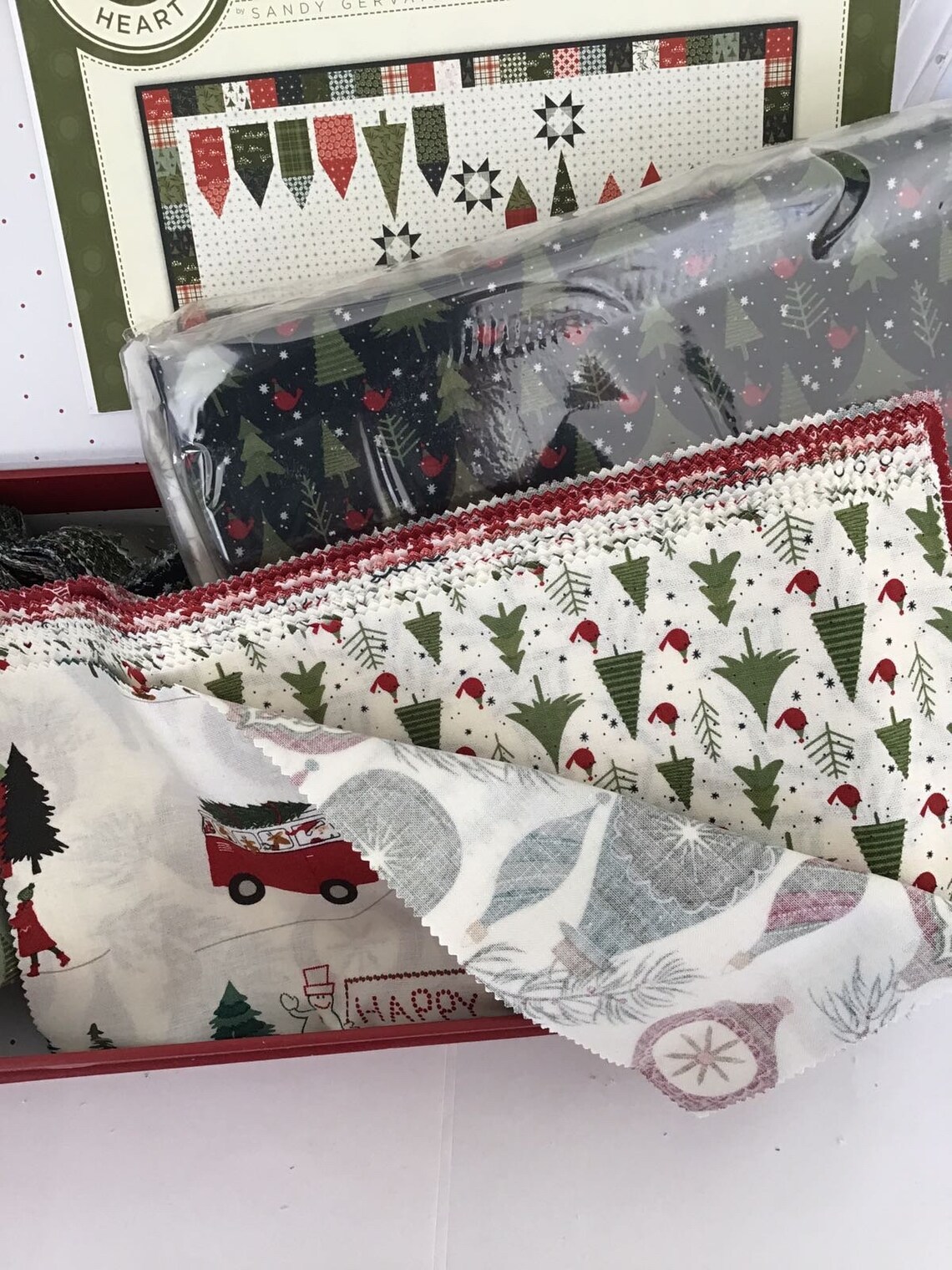 Winter Village Table Runner Quilt Kit by Sandy Gervais, Approx. Size 18 ...