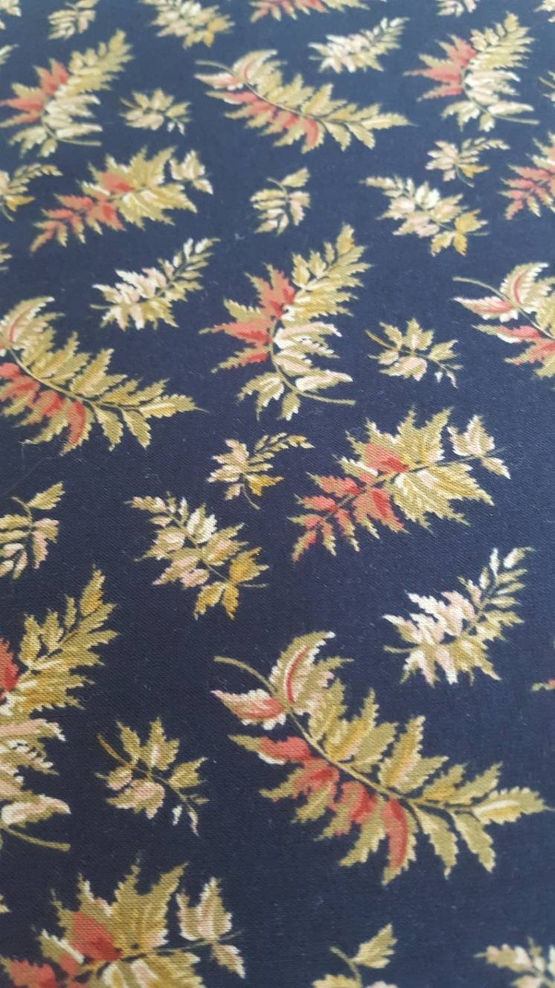 Out-of-Print Fabric Navy Blue Backround Dark Navy Blue with Leaves Gothic  Grace by Kaye England for Benartex Quilt Fabric dexis-iberica Fabric Craft  Supplies & Tools