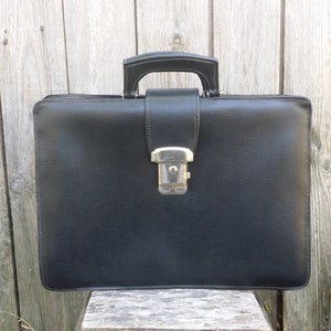 swiss military leatherette laptop bag