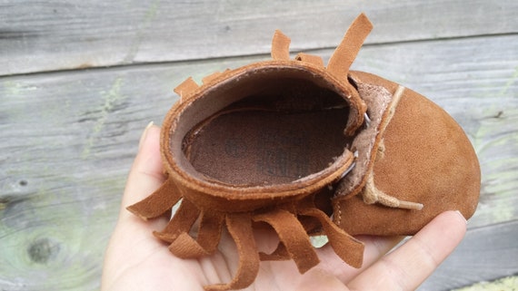 Vintage leather baby shoes, Baby leather moccasin… - image 8