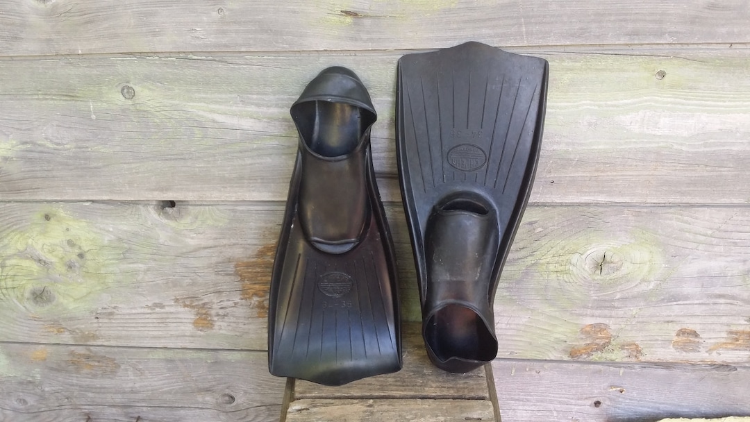 Vintage Flippers, Vintage Swimming Fins, Black Rubber Fins, Diving