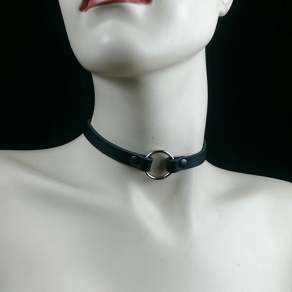 Halsband Collar Modell "Little O"  Choker